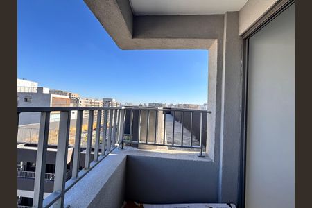 Varanda de kitnet/studio à venda com 1 quarto, 29m² em Indianópolis, São Paulo