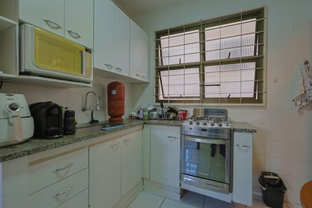 Apartamento à venda com 130m², 3 quartos e 2 vagasCozinha