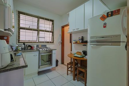 Apartamento à venda com 130m², 3 quartos e 2 vagasCozinha
