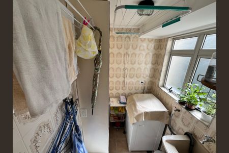 Apartamento à venda com 48m², 2 quartos e 1 vagaÁrea de Serviço