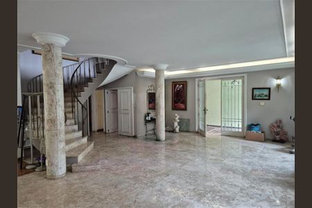 Casa à venda com 5 quartos, 472m² em Jardim Luzitania, São Paulo