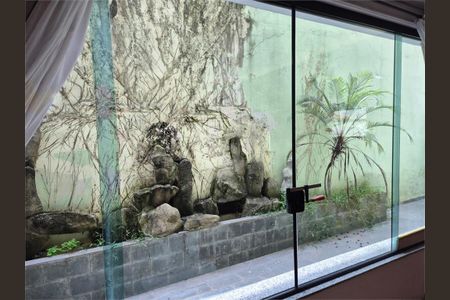 Casa à venda com 472m², 5 quartos e 6 vagas