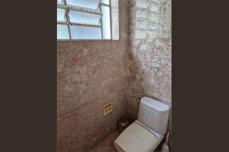 Casa à venda com 472m², 5 quartos e 6 vagas