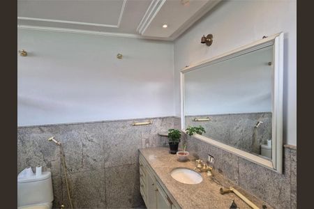 Casa à venda com 472m², 5 quartos e 6 vagas