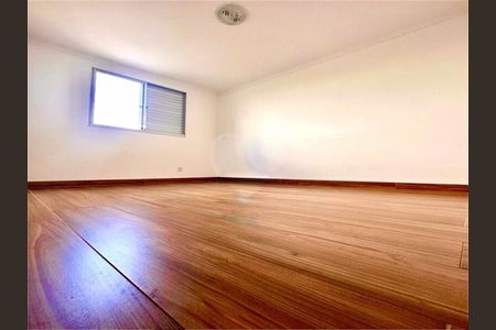 Apartamento à venda com 2 quartos, 50m² em Utinga, Santo André