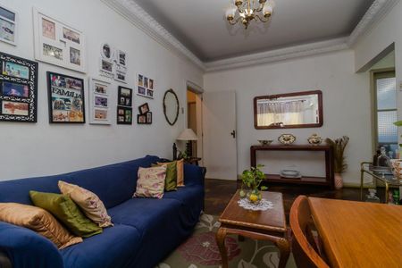 Apartamento à venda com 140m², 3 quartos e sem vaga Apartamento à venda com 140m², 3 quartos e sem vagaSala