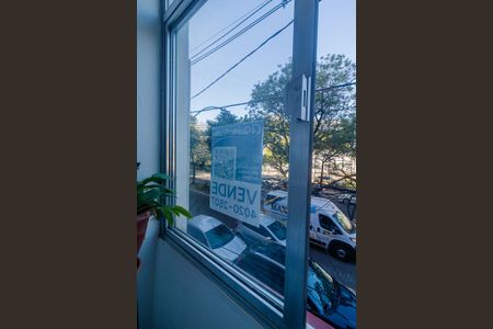 Apartamento à venda com 140m², 3 quartos e sem vaga Apartamento à venda com 140m², 3 quartos e sem vagaPlaca