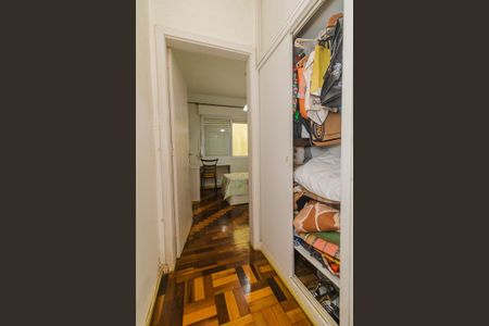 Apartamento à venda com 140m², 3 quartos e sem vaga Apartamento à venda com 140m², 3 quartos e sem vagaCorredor