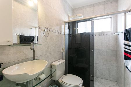 Casa para alugar com 280m², 3 quartos e 4 vagasBanheiro Social