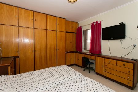 Casa para alugar com 280m², 3 quartos e 4 vagasSuíte