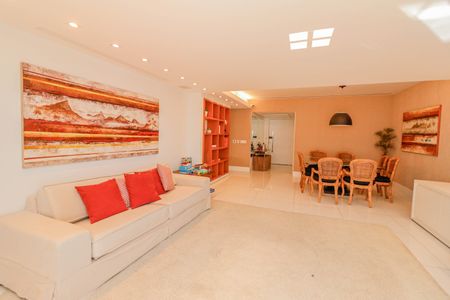 Apartamento à venda com 280m², 5 quartos e 4 vagasSala