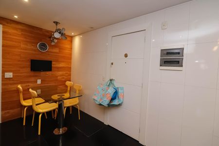 Apartamento à venda com 280m², 5 quartos e 4 vagasCozinha