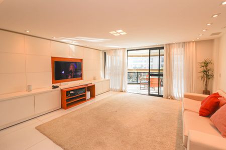 Apartamento à venda com 280m², 5 quartos e 4 vagasSala