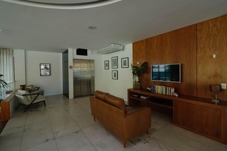 Apartamento à venda com 280m², 5 quartos e 4 vagasÁrea comum