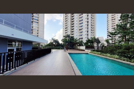 Apartamento para alugar com 35m², 1 quarto e 1 vaga Apartamento para alugar com 35m², 1 quarto e 1 vagaÁrea comum - Piscina