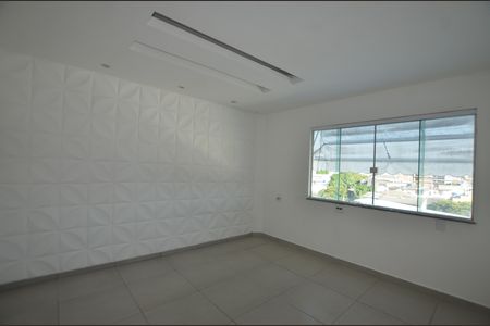 Quarto 1 de casa para alugar com 1 quarto, 70m² em Bento Ribeiro, Rio de Janeiro