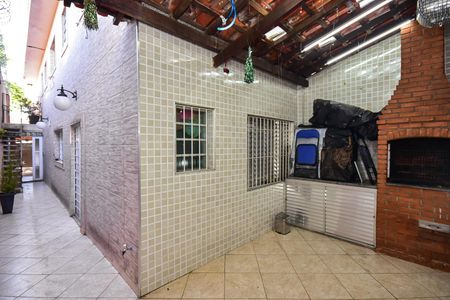 Casa para alugar com 250m², 3 quartos e 2 vagasChurrasqueira