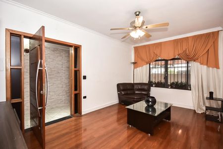 Sala de casa para alugar com 3 quartos, 250m² em Parque Pinheiros, Taboão da Serra