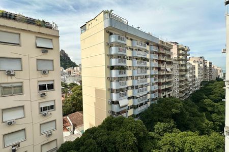 Apartamento à venda com 100m², 4 quartos e 1 vagaSala