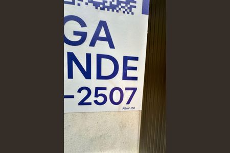 Apartamento à venda com 100m², 4 quartos e 1 vagaPlaquinha