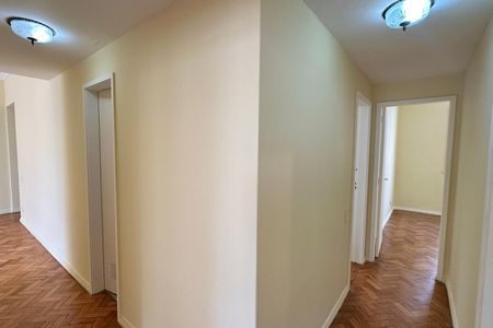 Apartamento à venda com 100m², 4 quartos e 1 vagaCorredor