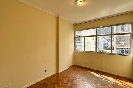 Apartamento à venda com 100m², 4 quartos e 1 vagaQuarto 2