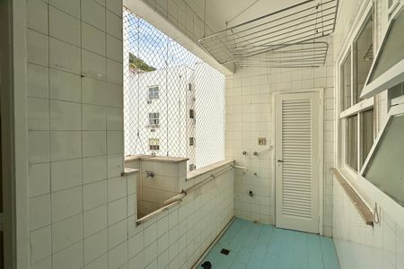 Apartamento à venda com 100m², 4 quartos e 1 vagaÁrea de Serviço