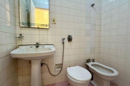 Apartamento à venda com 100m², 4 quartos e 1 vagaBanheiro 2