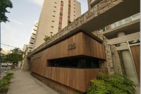 Apartamento à venda com 335m², 4 quartos e 4 vagasFachada