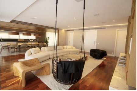 Apartamento à venda com 335m², 4 quartos e 4 vagasSala