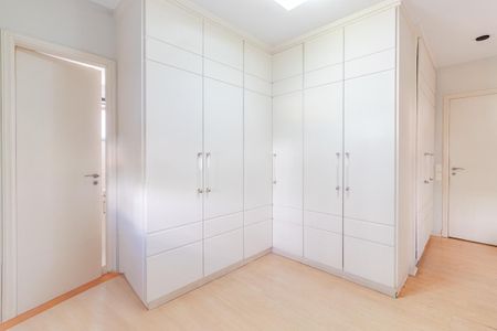 Apartamento à venda com 156m², 4 quartos e 3 vagasSuíte 2