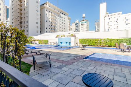 Apartamento à venda com 156m², 4 quartos e 3 vagasÁrea comum - Piscina