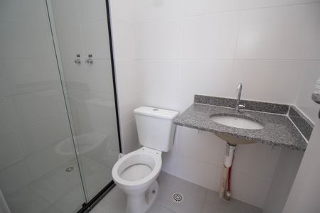 Apartamento à venda com 36m², 2 quartos e sem vaga Apartamento à venda com 36m², 2 quartos e sem vagaBanheiro