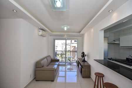 Apartamento à venda com 59m², 2 quartos e 2 vagasSala