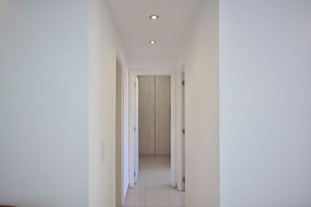 Apartamento à venda com 59m², 2 quartos e 2 vagasCorredor