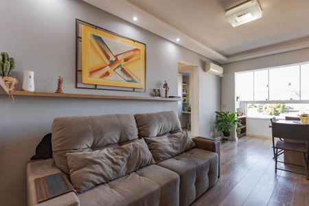 Sala de apartamento à venda com 3 quartos, 68m² em Jardim Itu, Porto Alegre