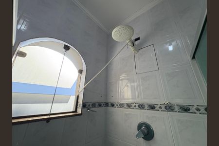 Casa à venda com 350m², 3 quartos e 3 vagasBanheiro