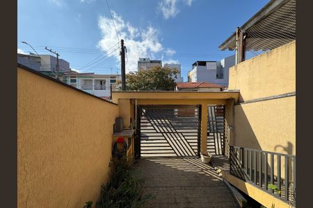 Vista da sala de casa à venda com 3 quartos, 350m² em Vila Camilópolis, Santo André