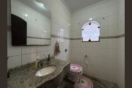 Casa à venda com 350m², 3 quartos e 3 vagasLavabo 2