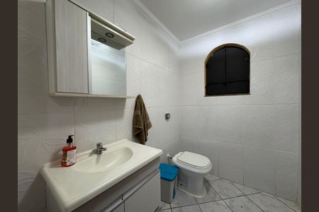 Casa à venda com 350m², 3 quartos e 3 vagasLavabo