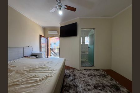 Casa à venda com 350m², 3 quartos e 3 vagasSuíte