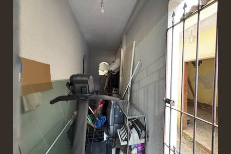 Casa à venda com 350m², 3 quartos e 3 vagasDepósito