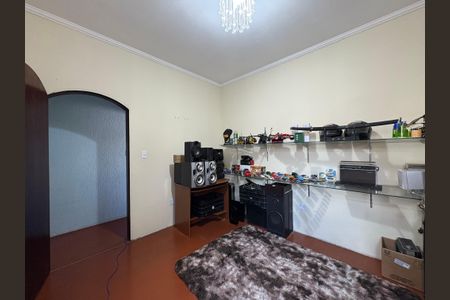 Casa à venda com 350m², 3 quartos e 3 vagasQuarto 1