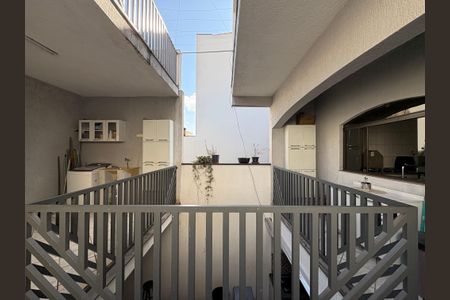 Casa à venda com 350m², 3 quartos e 3 vagasLavanderia