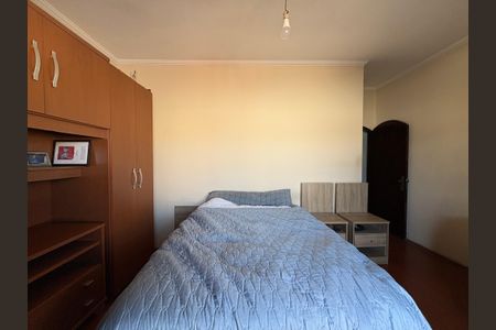 Casa à venda com 350m², 3 quartos e 3 vagasQuarto 2