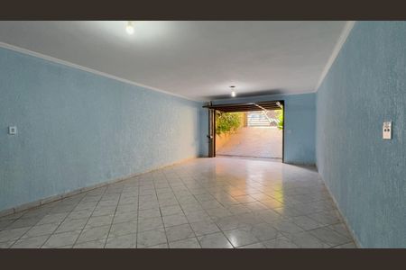Casa à venda com 350m², 3 quartos e 3 vagasGaragem