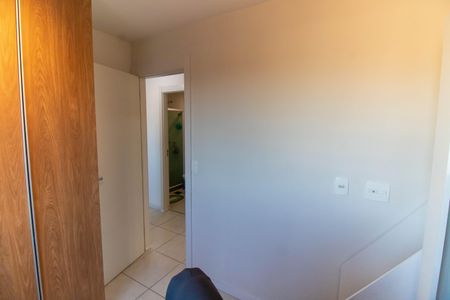 Apartamento à venda com 74m², 3 quartos e 1 vagaQuarto 2
