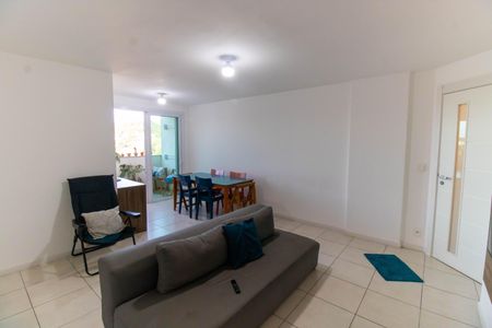 Sala de apartamento à venda com 3 quartos, 74m² em Badu, Niterói