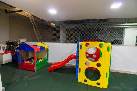 Apartamento à venda com 74m², 3 quartos e 1 vagaÁrea comum