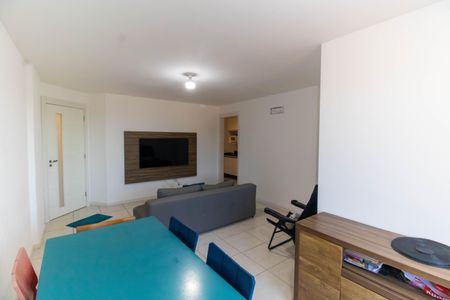Sala de apartamento à venda com 3 quartos, 74m² em Badu, Niterói